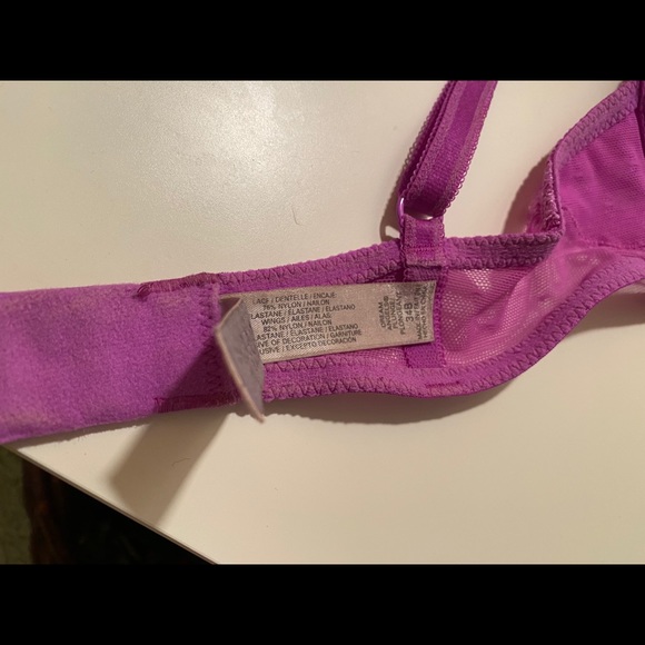 Victoria Secret “Bombshell Bras” - Picture 7 of 8